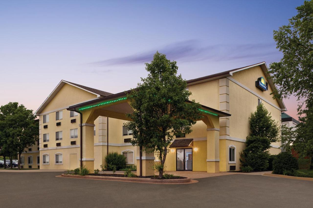 Days Inn By Wyndham Kansas City International Airport Exterior foto